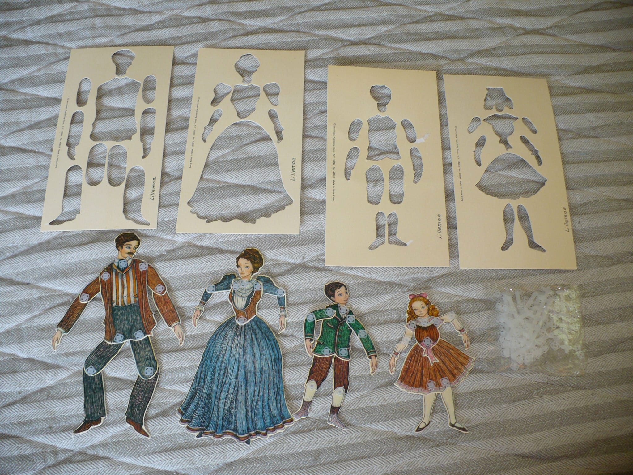 Die Cut Figures Paper Dolls
