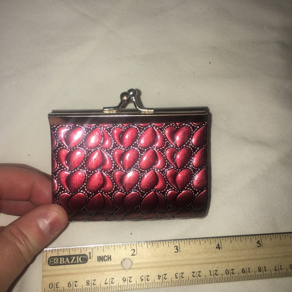 Vintage 1990s teardrop red vinyl lipstick holder coin purse embossed red vinyl snap kiss lock closure black lining purse organize mod goth