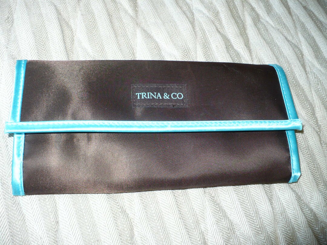 Trina & Co Travel Snap Jewelry Case Foldable Clamshell Zip