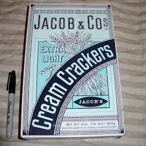 Jacob and Cos Cream cracker tin extra light lidded tin EUC no wear Farmhouse kitchen shabby chic metal rectangular graphic rustic decor MCM