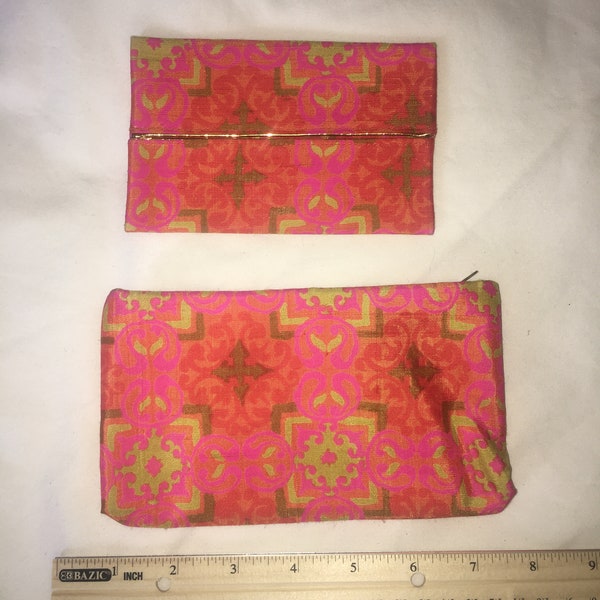 Star of Siam Vtg Psychadelic silk set of 2 pouches one zip one is tissue holder made in Thailand 100 percent silk handwoven EUC rare find