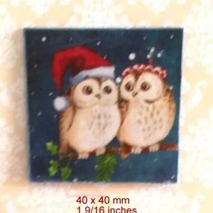 Owls in Christmas Hats Print, 1:12 Scale, Dollhouse Miniature, Christmas Print, Xmas Print, Dollhouse Print, Miniature Sign, AU SHIPPING