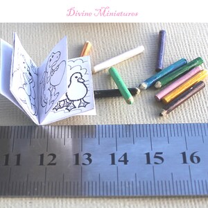 Libro para colorear en miniatura para niños, escala 1/12, decoración para casa de muñecas y lápices de colores falsos, envío AU imagen 3