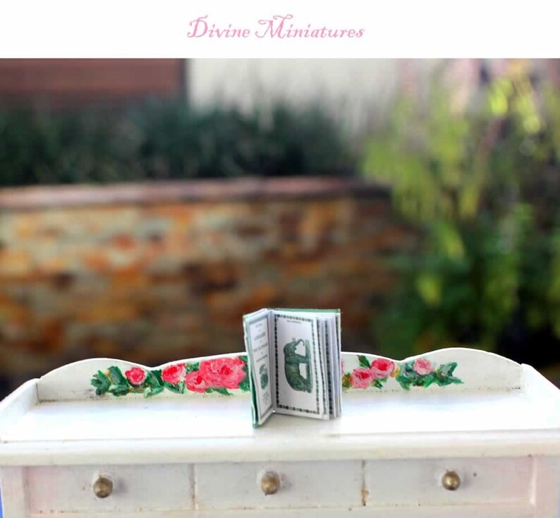 Victorian Miniature Elephant Book: 1/12 Scale Dollshouse Illustrated Books, AU POSTAGE image 1
