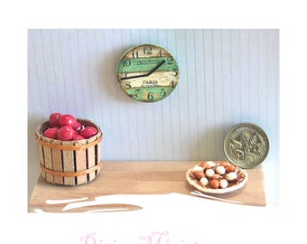 Vintage Green Wall Clock, 1/12 scale Doll House Decor US POSTAGE