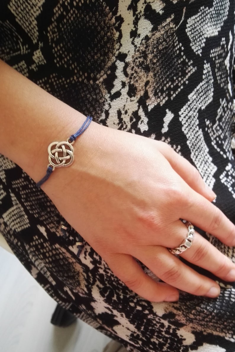 Best Friends Gift Cotton Wax Cord BFF Gift BFF Bracelets Friendship Bracelet Infinity Circle Wish Bracelet Celtic Infinity Knot