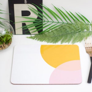 Dip Colour pop orange and pink mealmine and cork placemat