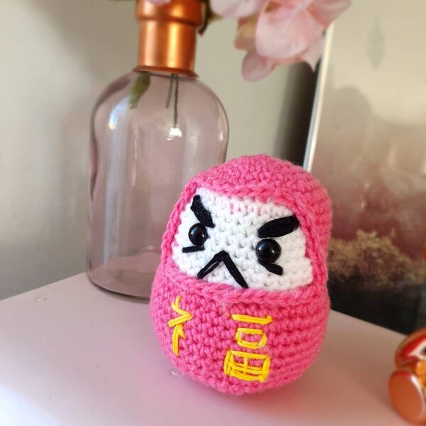 Daruma crochet personnalisable porte bonheur japonais daruma japonais