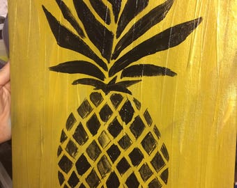 pineapple paint gold and black