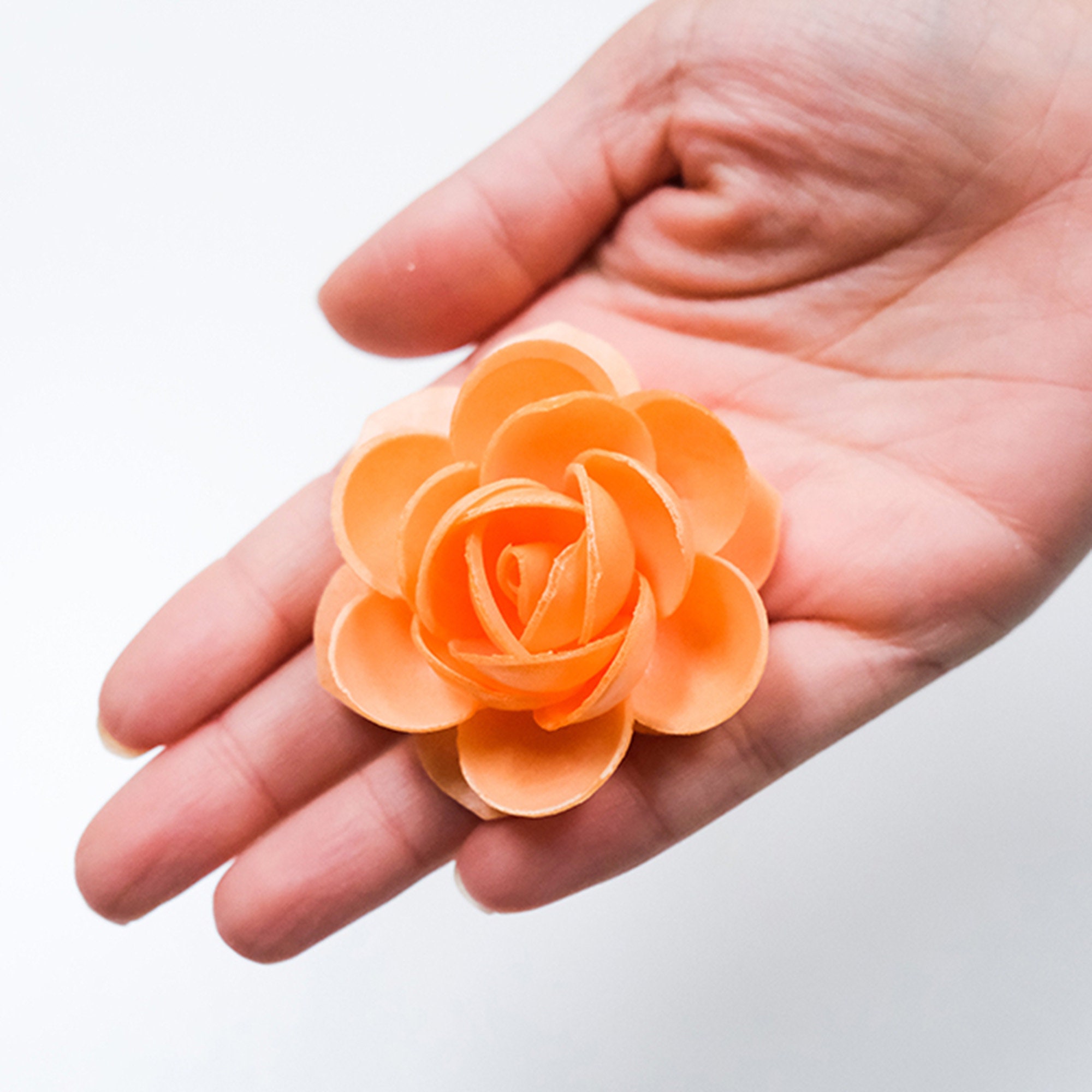 Rosette Edible Wafer Paper Flower 6 PK / Flower Topper for Cakes