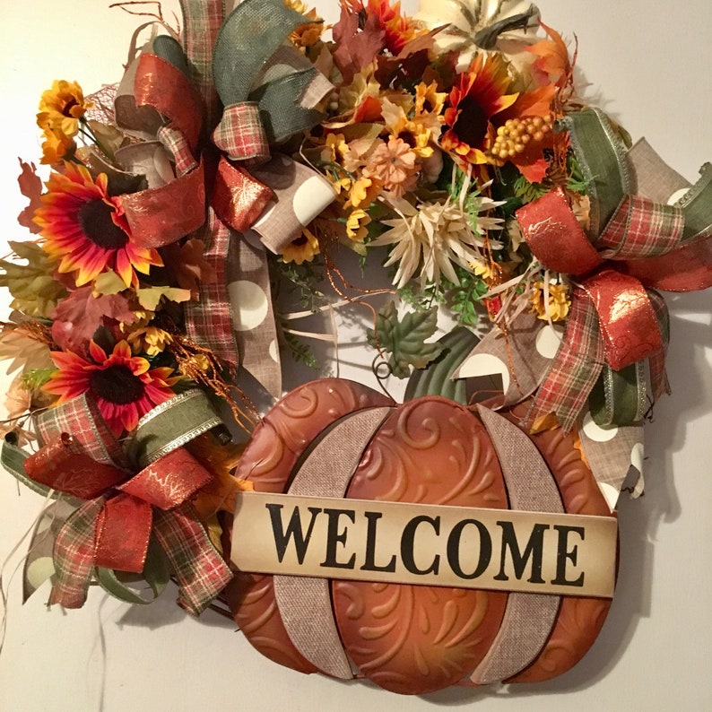 Fall Thanksgiving Pumpkin Welcome Wreath Door hanger