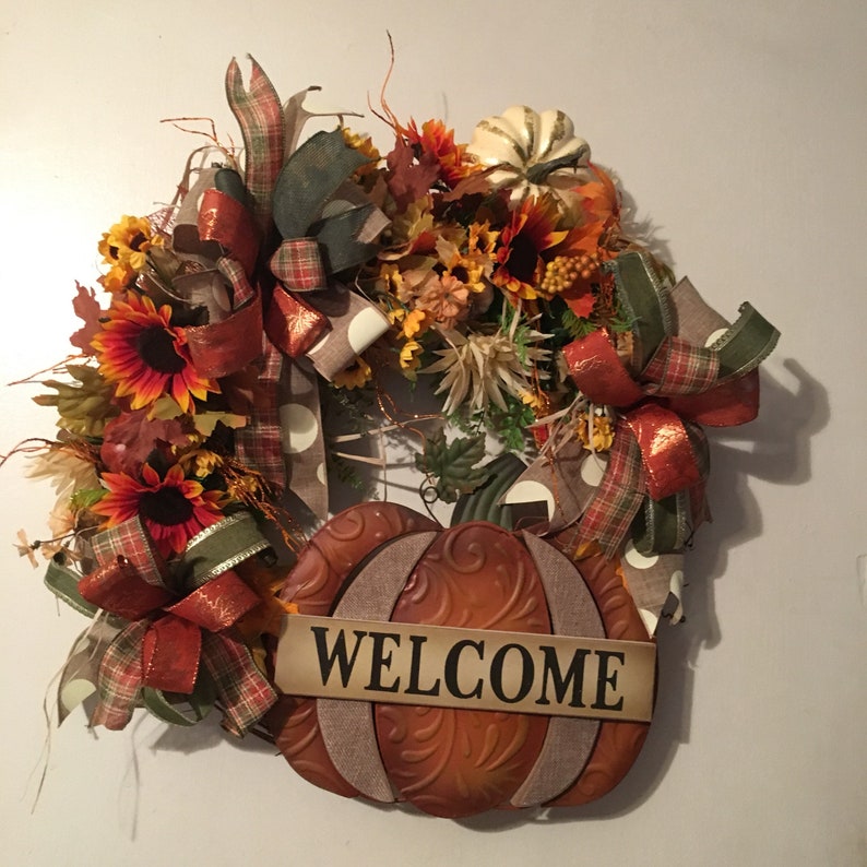Fall Thanksgiving Pumpkin Welcome Wreath Door hanger