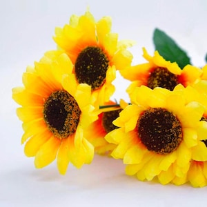 3&quot; Artificial Sunflower Party Decor DIY Wreath for Home Decor DIY Centerpiece Sunflower Floral Arrangement for Crown Wedding Sunflower Decor