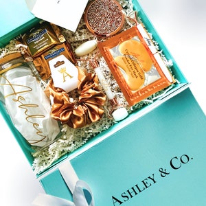 Bridesmaids Boxes Personalized Gift Box for Her Birthday Gift Set for Bridesmaid Proposal Bridesmaid Present Plain Box Gift