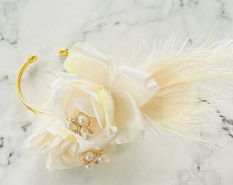 Wrist Corsage Rose and Feather Corsage For her Wedding Accesories for Mother of the Bride Gatsby Wedding Corsage Handmade Accessories