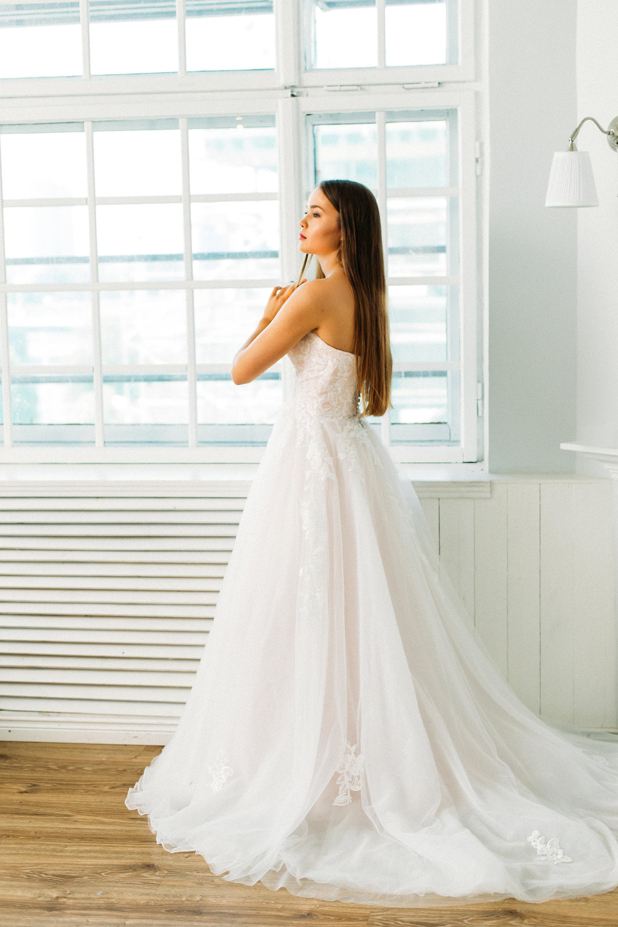 Royal Princess A-Line Strapless Sweetheart Shape Neckline Long Tulle Train Flower Applique Wedding Dress in Blush Color with Open Back Shape