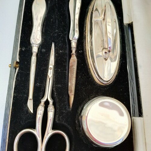 Shops Chester 1923/24 James Deakin and Sons Sterling Silver Manicure set Original Box