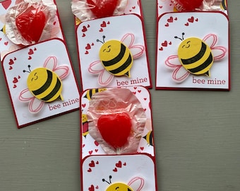 Valentine’s Day or birthday lollipop treat, treat holder, party favors, school treats, classroom, gifts, kids, cards, Bumble Bee, teacher