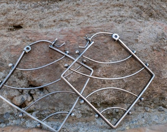 Hoop earrings in sterling silver -Square hoop earrings