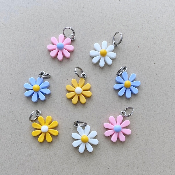 Daisy flower charms, add on charms, colorful daisy pendants, lanyard charm, bracelet charm, keychain charm, sunflower charm, spring summer