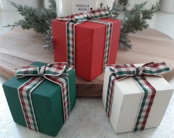 Set of 3 Mini Wood Faux Christmas Presents  Small Christmas Table Decor  Christmas Decor  Wood Gifts Decor  Tiered Tray Mini Christmas Gifts