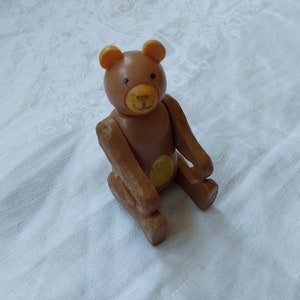 Vintage 1970s Fisher Price plastic bear from circus replacement piece