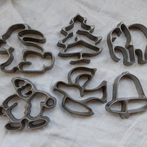 Nordicware vintage rosette iron unusual shape dove clown rabbit elephant bell Christmas tree 6 available