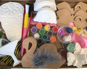 Bastelpackung-Bastelbox-Familie-Bastelbox-Regenbogen-Basteln-Erwachsene-Lockdown-Geschenk-Kinder-Bastel-Aktivität-Paint-Decopatch-Schaumstoff-Ton