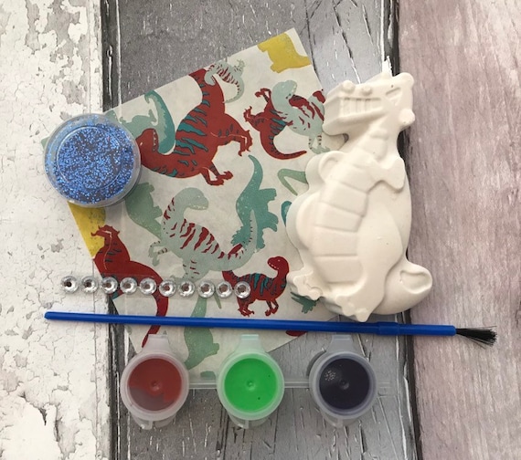 Dinosaur Craft Kits! Painting Kit-Foam Clay Craft-Kids Activity-Ceramic-Children Party Bag Favours/Fillers-Christmas Eve Box Stocking Filler