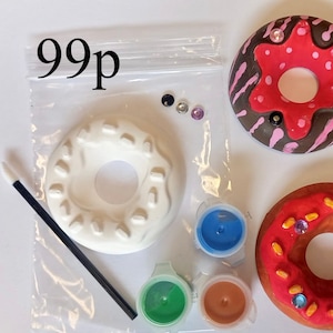 Doughnut Donut Painting Craft Kit from 99p-Plastic or Organza Gift Bag-Paint Set-Unique Party Bag Favour/Fillers-Craft Party-Magnet Activity