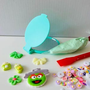 Decoden Cream Glue Kit-Pocket Mirror Craft Gift-Item,Cream Glue,Charms,Embellishments-Kit for Beginners-Decoden Projects-Kawaii-Charms-DIY