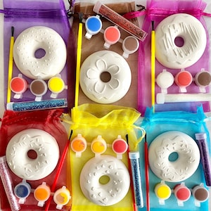 Doughnut Donut Craft Kit-Party Bag Gifts-Cute Organza Bag Ready to Gift-Painting Set-Party Favours-Quick Delivery-Kids Craft Party-Birthday