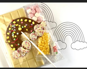 Chocolate Rainbow Lolly Making Kit-Make Own Lolly-Kids Party Bags-Craft Kit-Baking Craft Party-Family Activity-Hygiene Rating 5