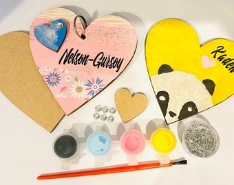 Valentines Personnalisé Gift-Craft Kit-Heart Magnet Heart Keyring-Craft for Children & Adults-Valentines Lockdown Gift-Paint Set Valentines