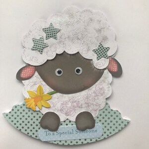 Fluffy the Sheep--A qualcuno di speciale. I migliori auguri per il tuo giorno speciale