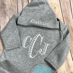 baby boy or girl coming home outfit, Personalized baby gift, newborn gown, girl hospital outfit, monogrammed, layette, first pictures, pink