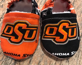 Oklahoma State baby shoes size 0-6 months
