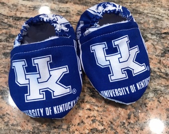 University of Kentucky baby shoes size 0-6 months