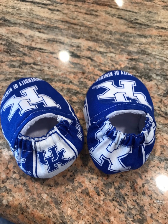 Infant tennis shoes size 0 deals