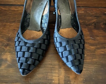 Vintage Black Basket-Weave Leather Suede Heels