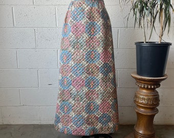 70s SERBIN High Waisted Pastel Floral Patchwork Quilted A-Line Maxi Skirt 28” Waist