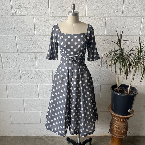 50s GIGI YOUNG Slate Grey White Polka Dot Cotton Square Neck Hourglass Half Sleeve Full Crinoline Skirted Midi Dress Sz S