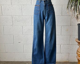 Jaren 70 JEAN NICOLE hoog getailleerde zak met rits, rechte pijpen medium wassing katoenen denim jeans, 28" taille