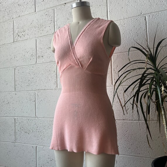 40s Vintage Pastel Pink Ribbed Knit Waist Starbur… - image 2