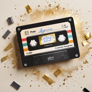 Carte à Gratter Concert Personnalisable - Cadeau festival Musique - Ticket à Gratter Surprise - Bon pour - Cassette Vintage Noire