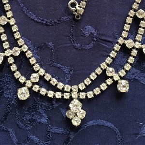 Vintage 15 1/2 inch Rhinestone Necklace