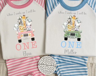 Pijama de cumpleaños personalizada con temática de safari, Jeep de animales, pijama a rayas