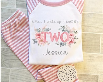 Pijama personalizado para niña de cumpleaños, pijama floral a rayas