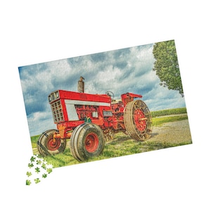 Vintage Red Tractor Jigsaw Puzzle - Classic Farm Machinery (110, 252, 520, 1014-piece)