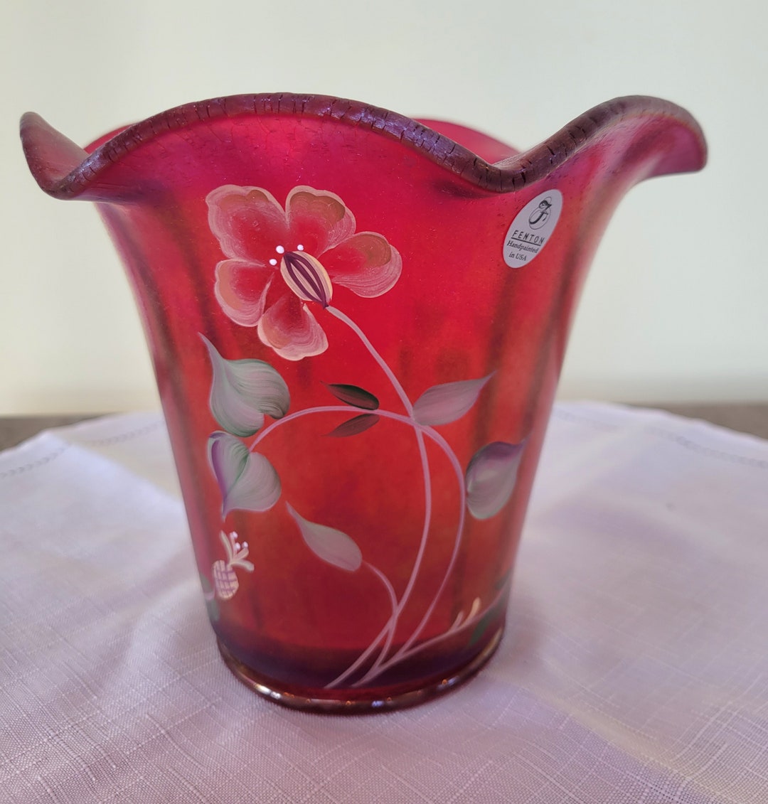 Fenton Art Glass・アンティークガラス Fenton Art Glass 100th Anniversary Founder's Vase Red 2005 Hand